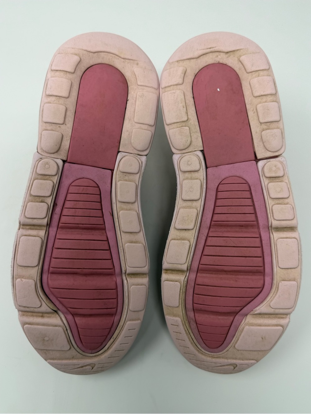 Kids Nike Air 270 Pink Athletic Sneakers Sz.2.5 - Picture 7 of 8